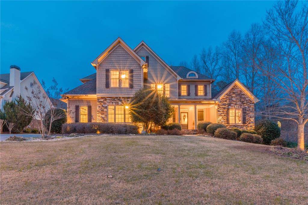 452 Lakeshore Drive - Photo 1
