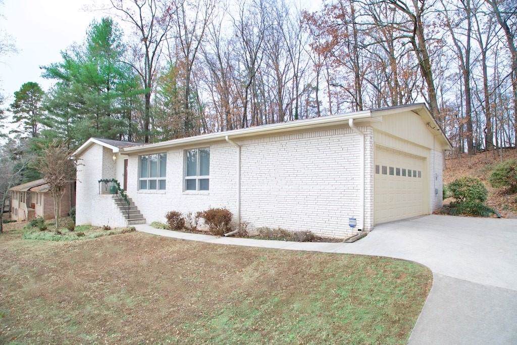1713 Lancaster Drive - Photo 1