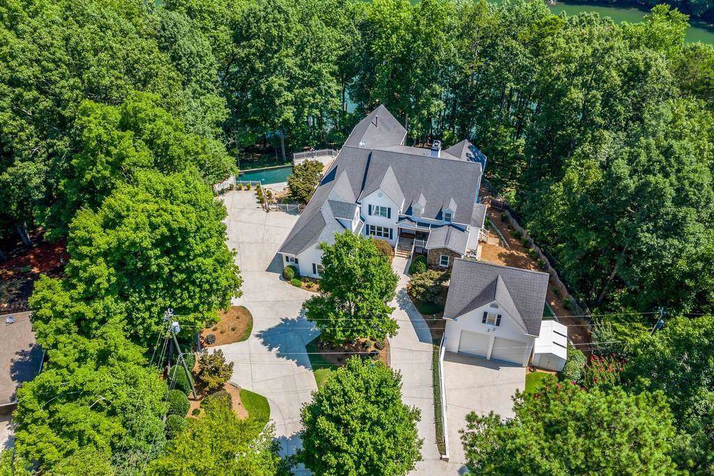 1095 Mockingbird Lane - Photo 1