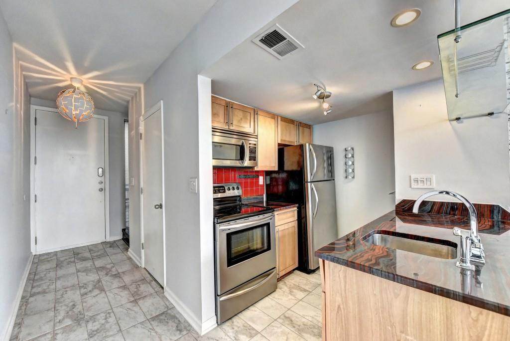 287 14th Street - Photo 1