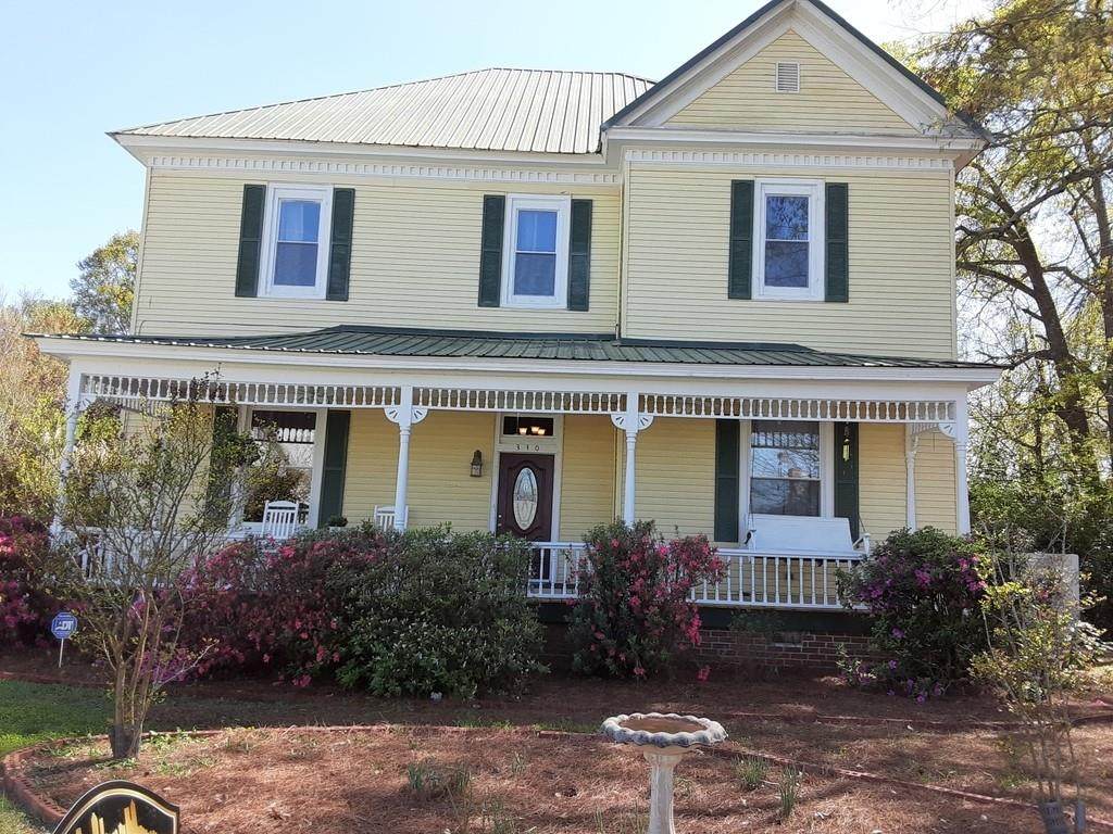 330 Indian Springs Street - Photo 1