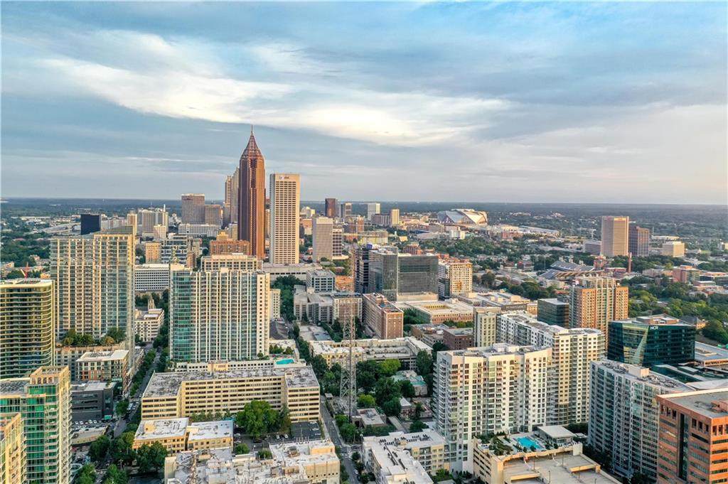 1065 Peachtree Street - Photo 1