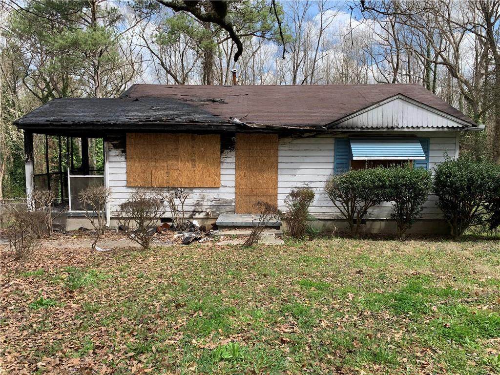 1365 Northwest Drive - Photo 1