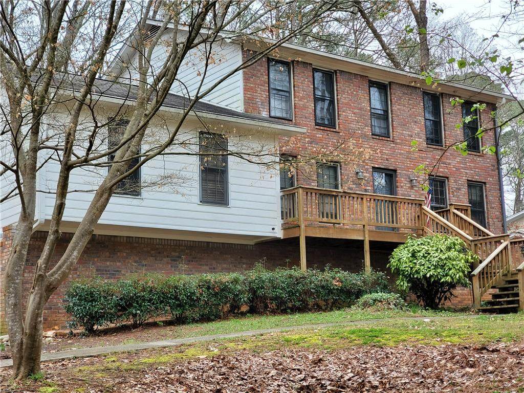 528 Bells Ferry Place - Photo 1