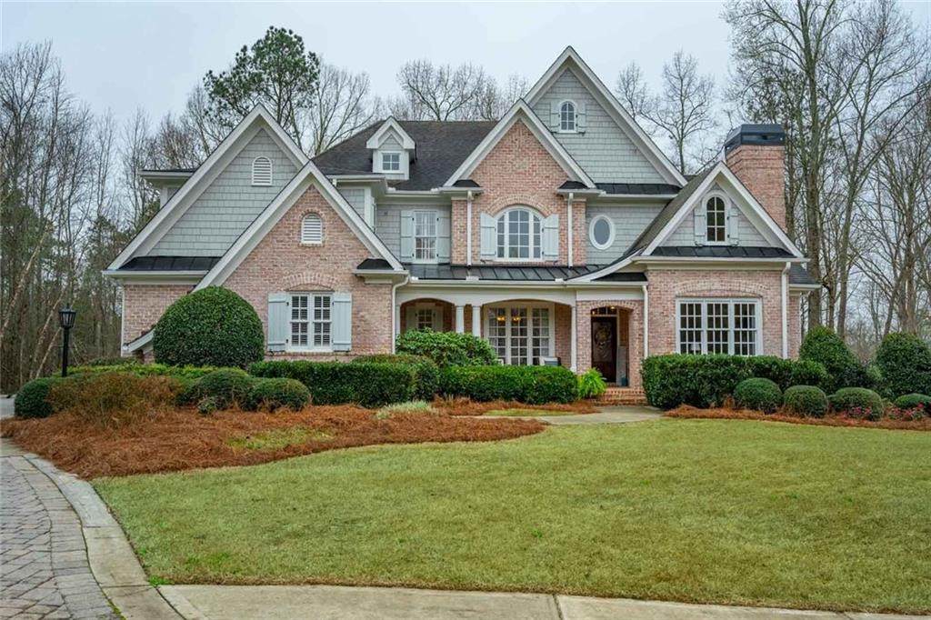 225 Ansley Close - Photo 1
