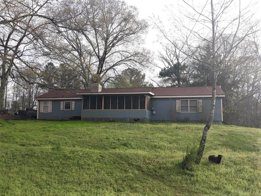 718 Mustang Drive - Photo 1