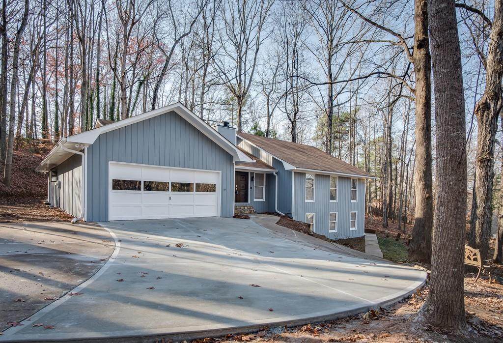 115 Lake Pines Court - Photo 1