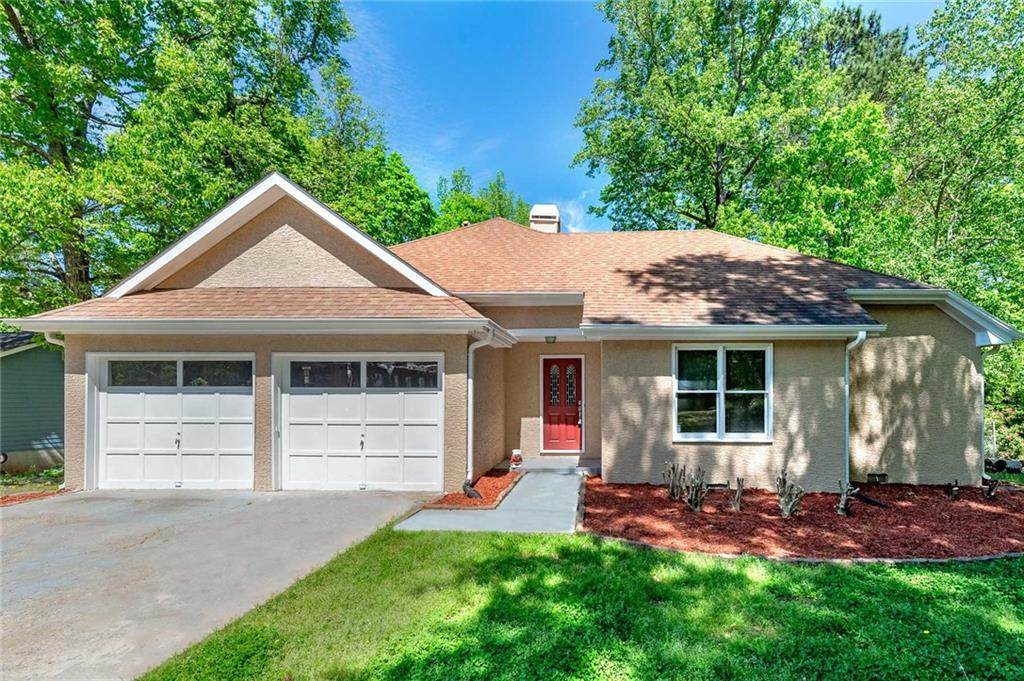 1112 Plantation Drive - Photo 1