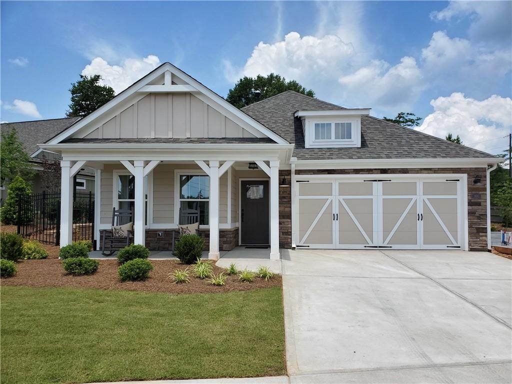 137 Westbrook Crossing - Photo 1