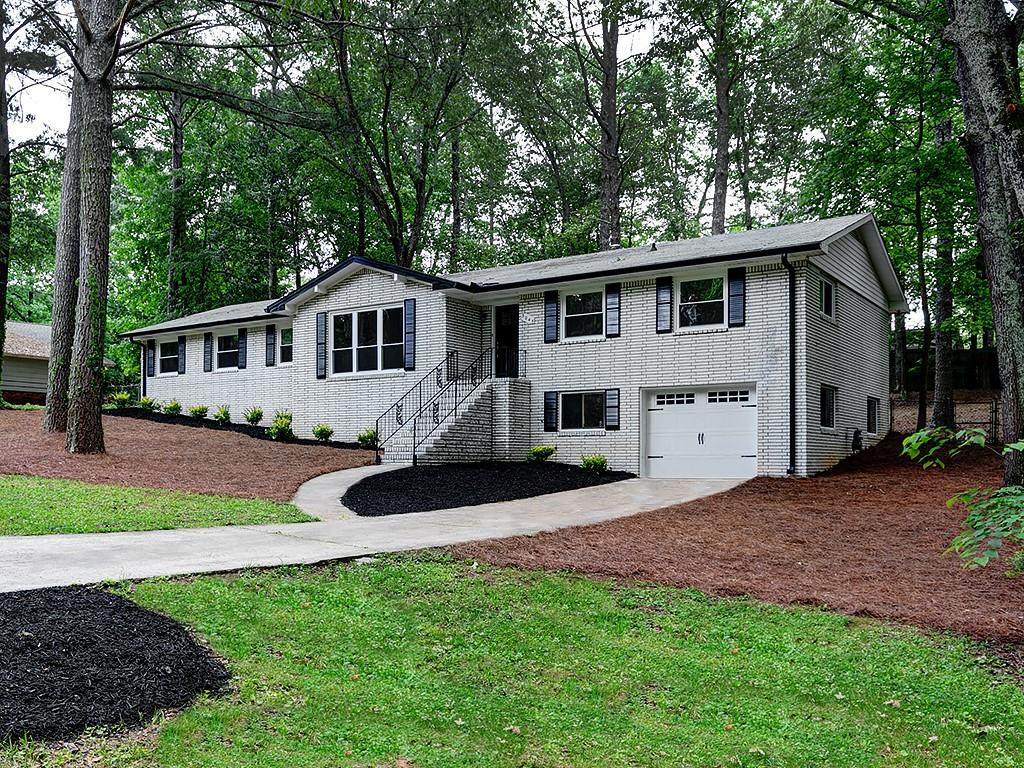 3045 New Castle Drive - Photo 1