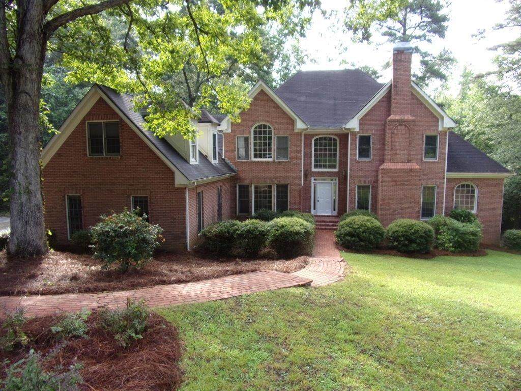 110 Addison Court - Photo 1