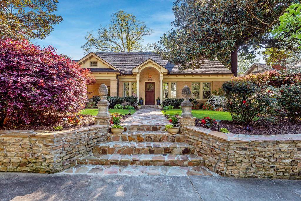 1590 Morningside Drive - Photo 1