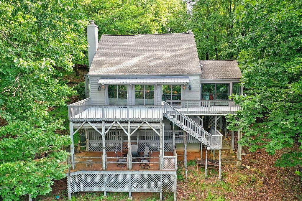 554 Sanderlin Mountain Drive - Photo 1