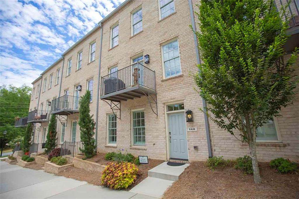 140 Clover Court - Photo 1