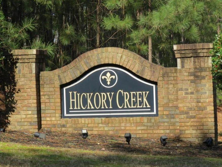 605 Shady Glen - Photo 1
