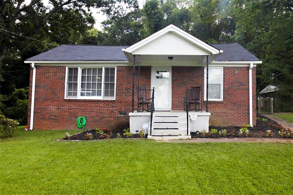 1470 Pontiac Place - Photo 1
