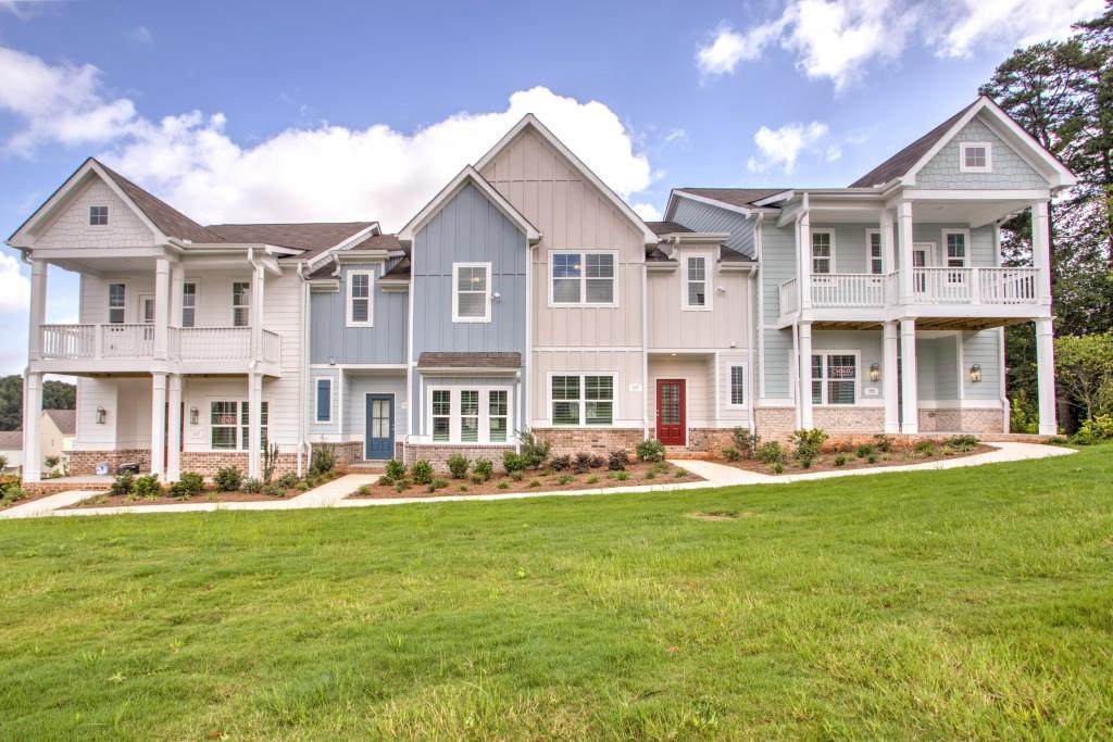 1009 Shy Lane - Photo 1