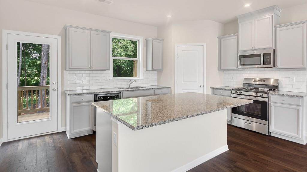 311 Mahone Drive - Photo 1
