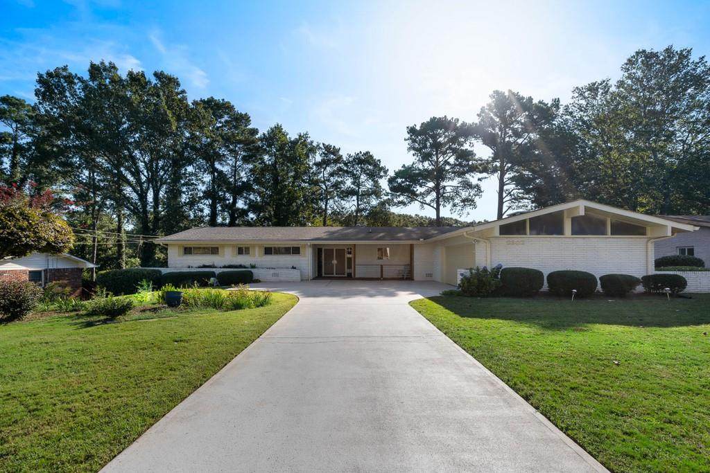 2302 Springside Way - Photo 1