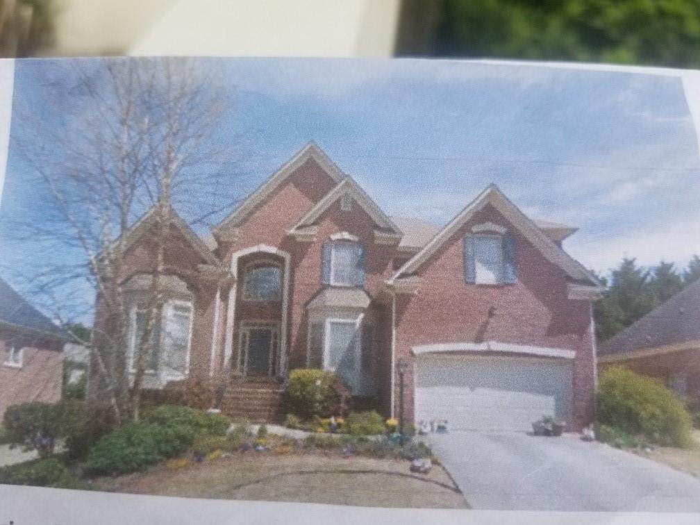 3720 Highcroft Circle - Photo 1
