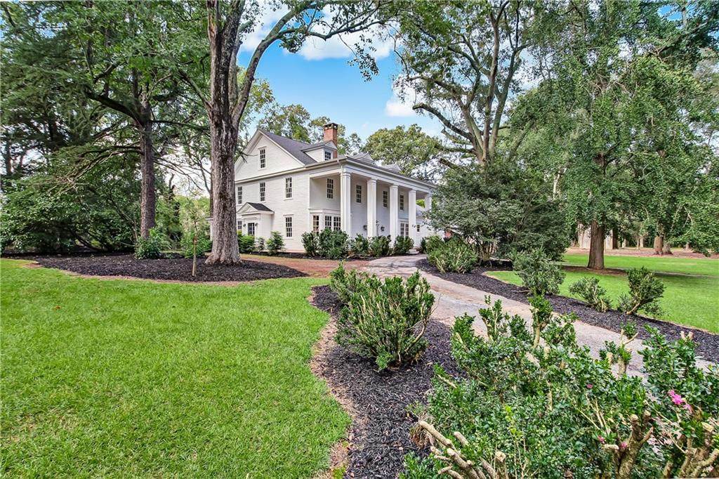 215 Hartwell Road - Photo 1
