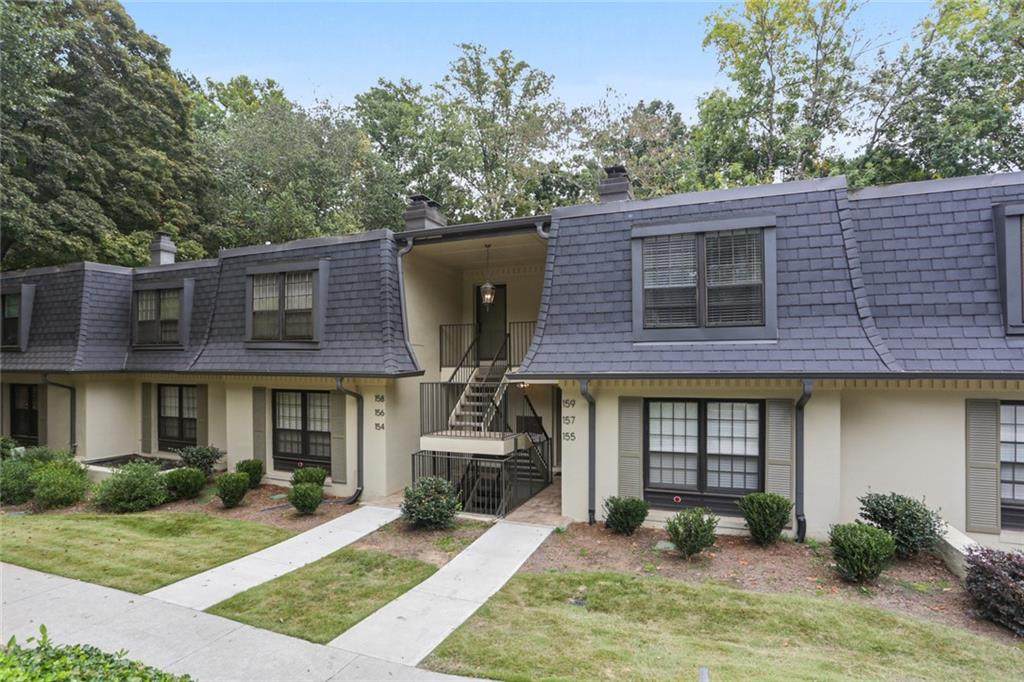 158 Maribeau Square - Photo 1