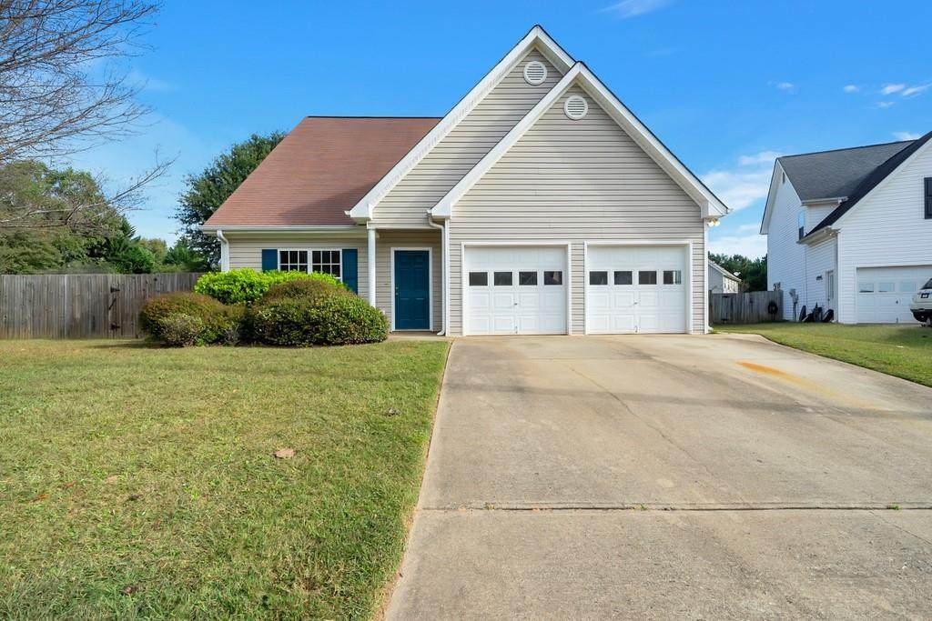 615 Spring Trail - Photo 1