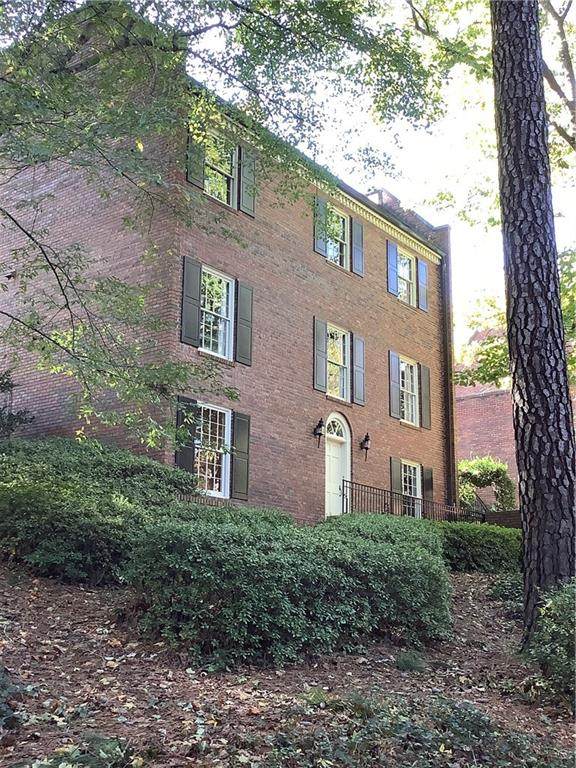 210 Townsend Place - Photo 1