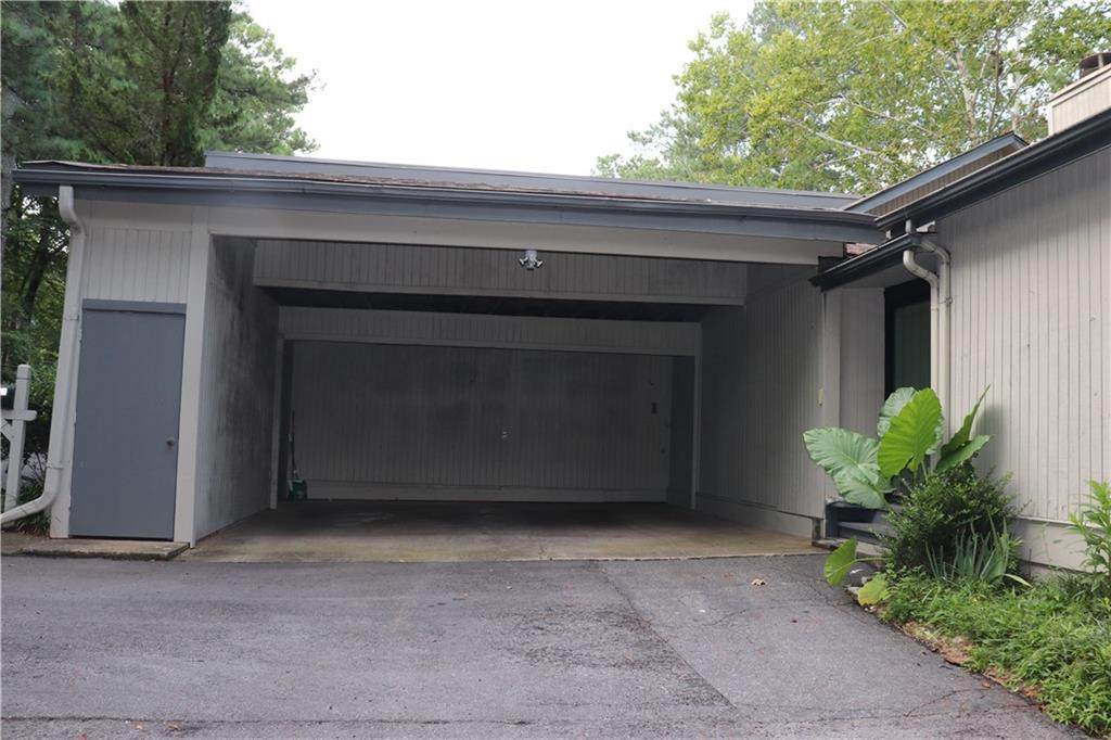 5041 Highland Club Drive - Photo 1