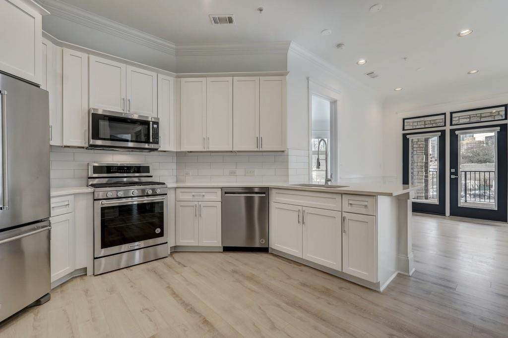 625 Piedmont Avenue - Photo 1