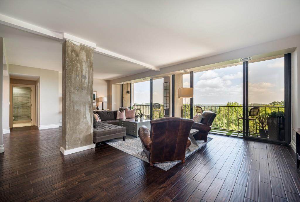 145 15th Street - Photo 1