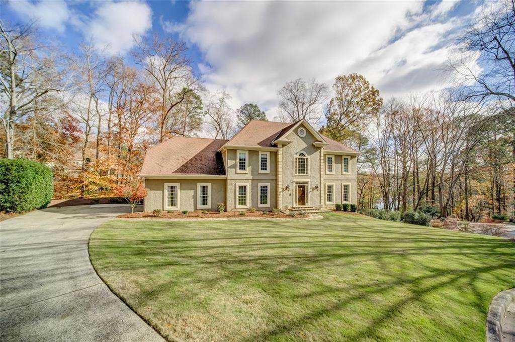440 Glenmont Court - Photo 1