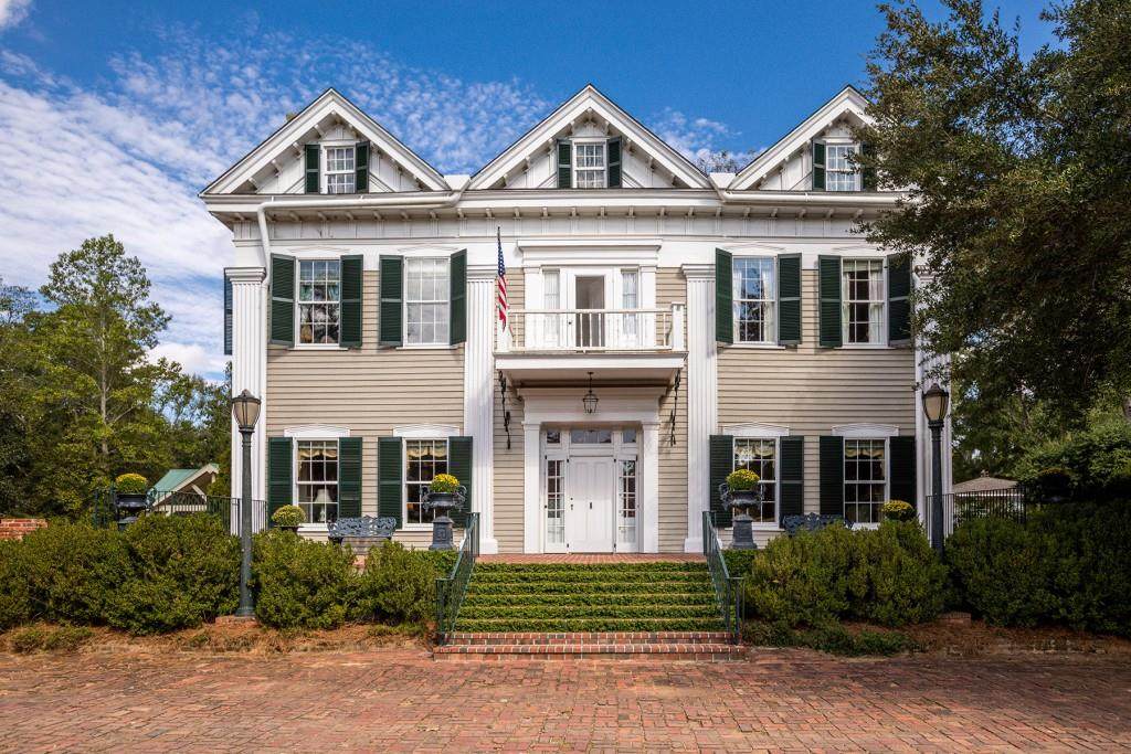 847 Dixie Avenue - Photo 1