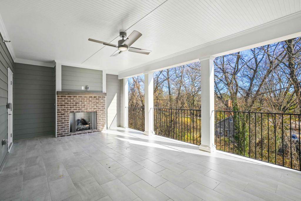295 Heritage Lane - Photo 1