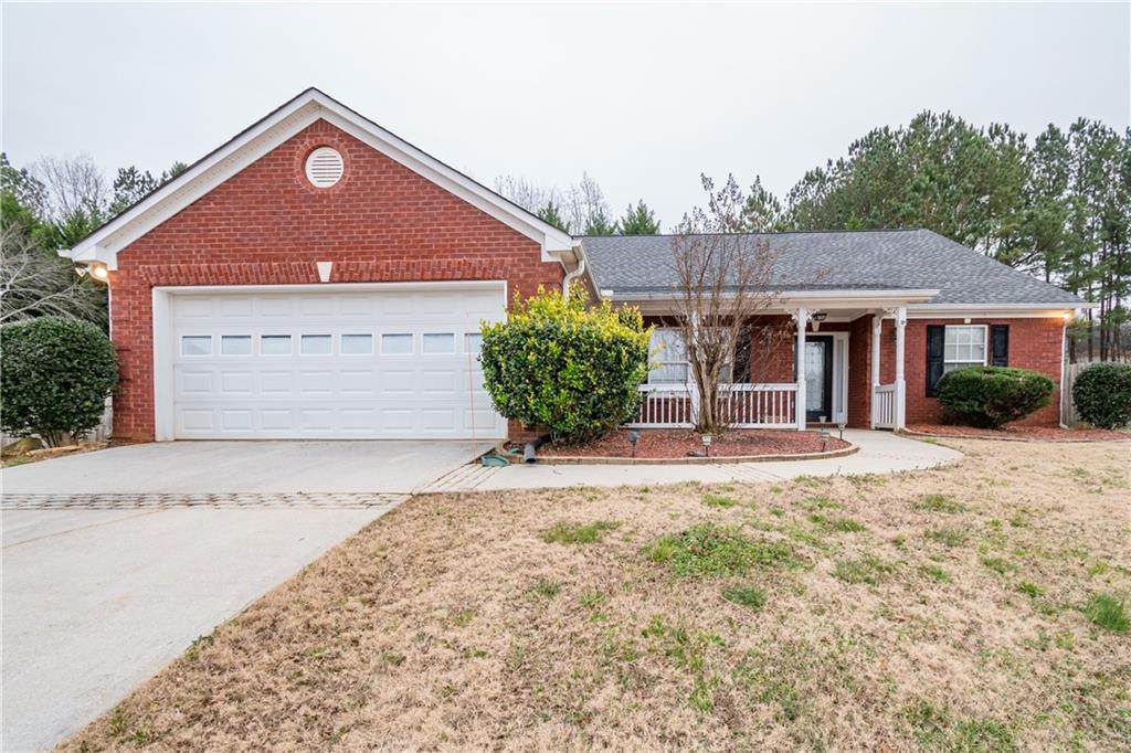 228 Clearwater Drive - Photo 1