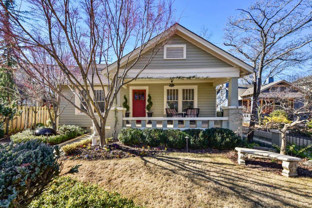 240 Mathews Avenue - Photo 1