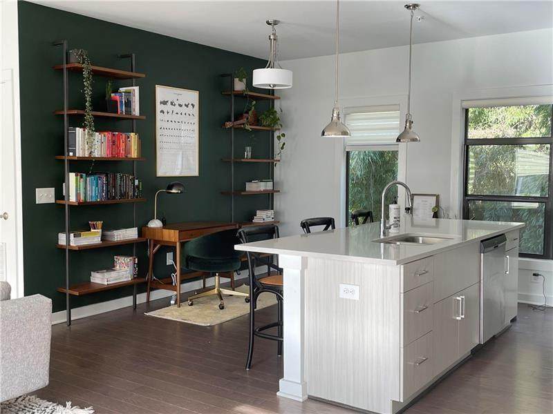 39 Moda Lane - Photo 1
