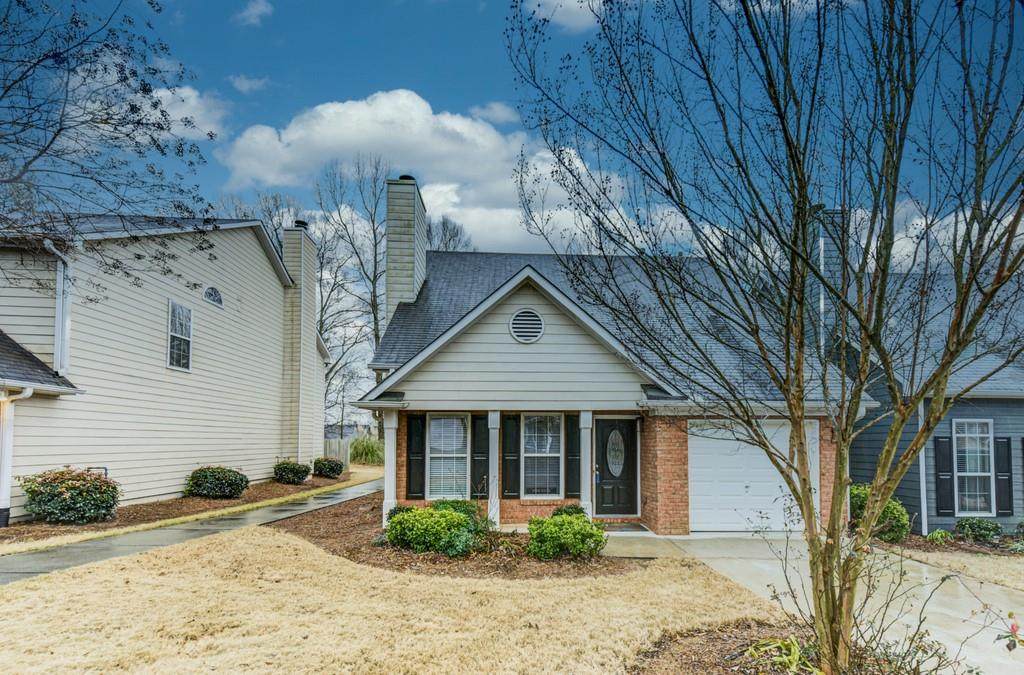 1297 Gates Circle - Photo 1