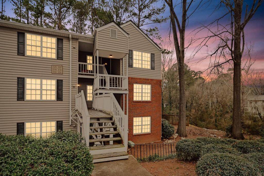 326 Teal Court - Photo 1
