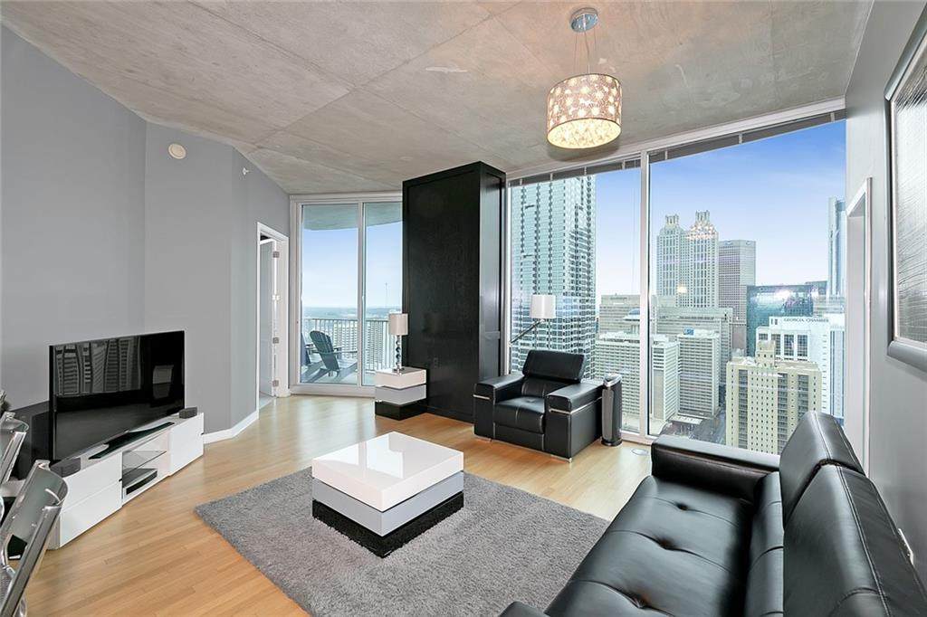 400 Peachtree Street - Photo 1