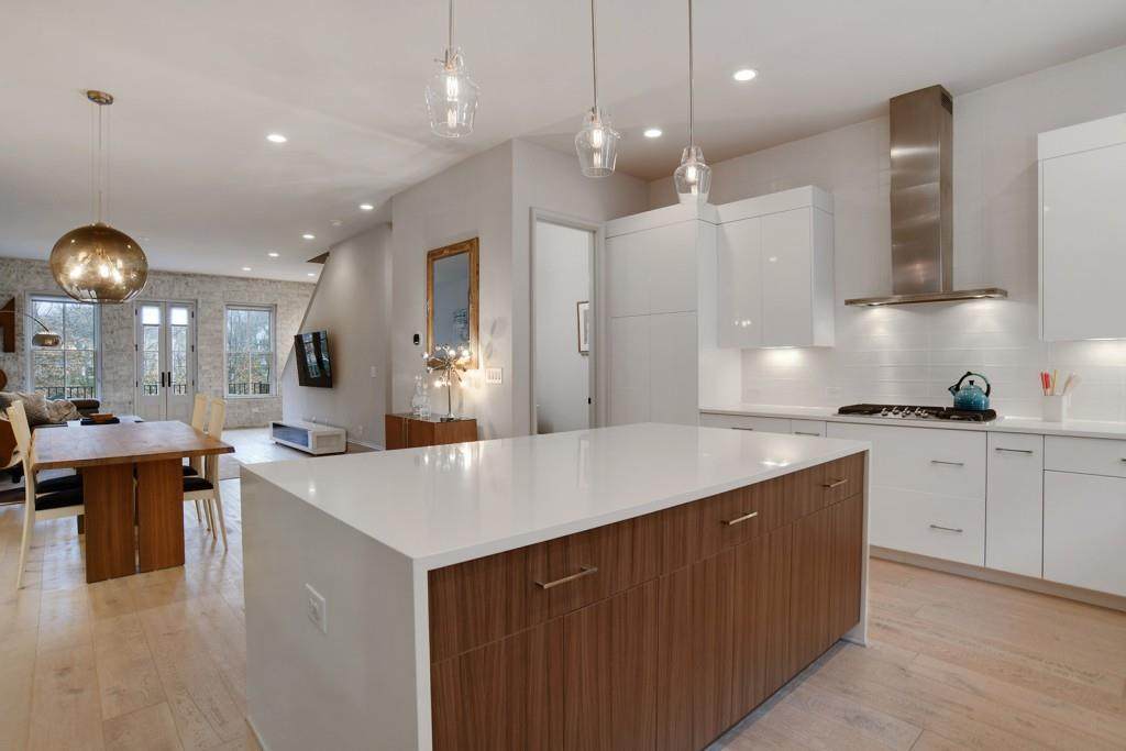 432 Howard Avenue - Photo 1