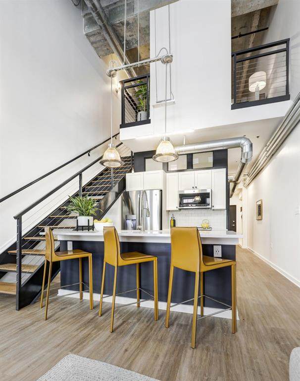 260 18th Street - Photo 1