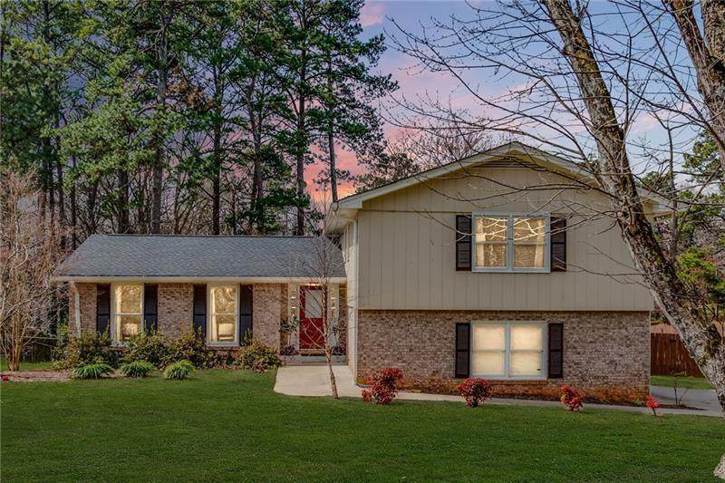 3455 Hickory Crest Drive - Photo 1