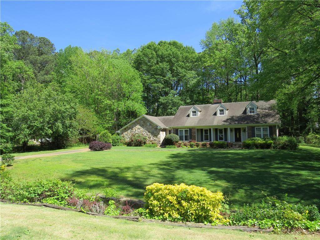1074 Hess Drive - Photo 1