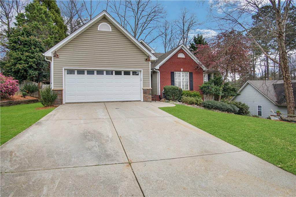 295 Victoria Station Boulevard - Photo 1