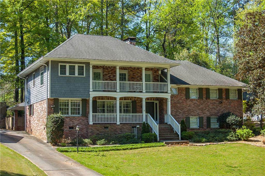 822 Pinetree Drive - Photo 1