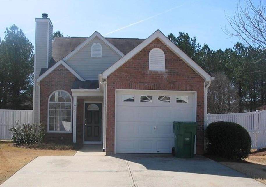 615 Chantress Court - Photo 1