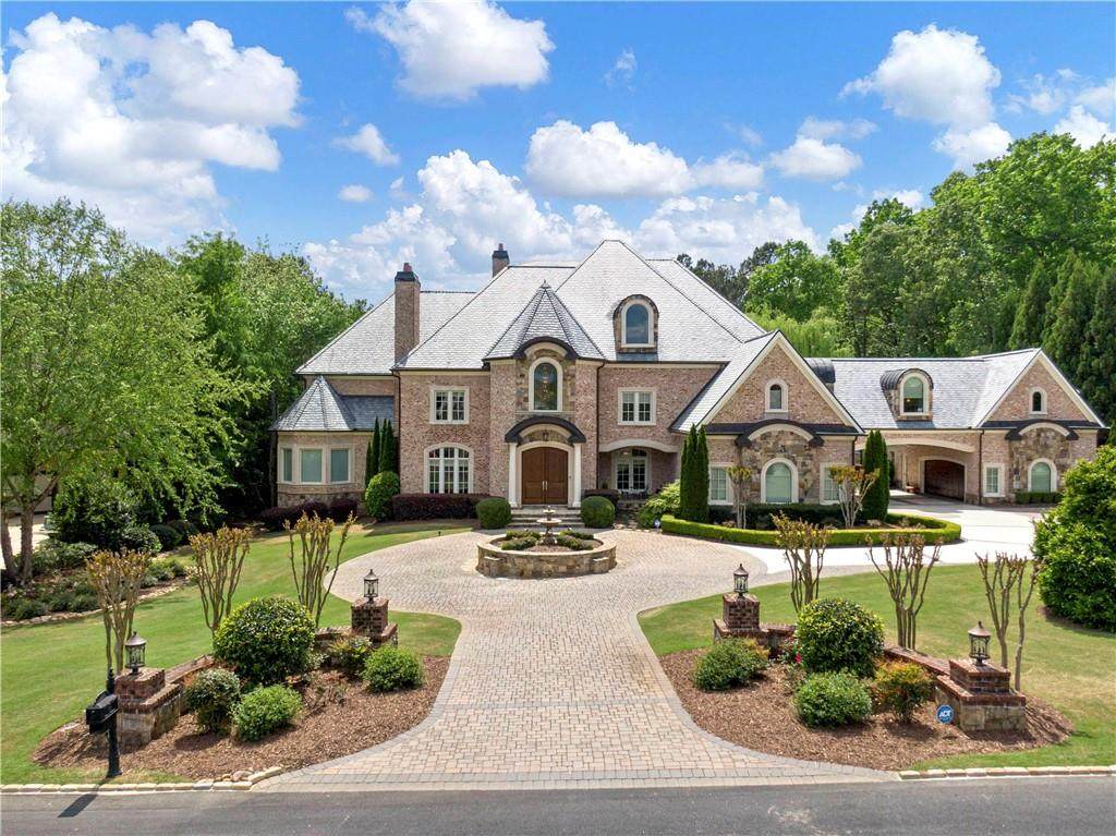 5162 Legends Drive - Photo 1