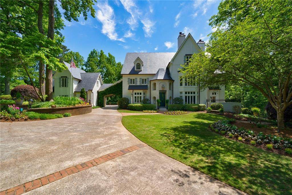 450 Heards Ferry Road - Photo 1