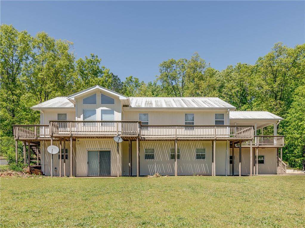 201 Douglas Creek Road - Photo 1
